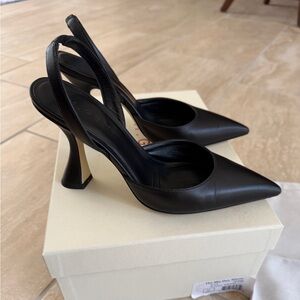 M. Gemi Mia Due 90mm Slingback Heels Black size 36